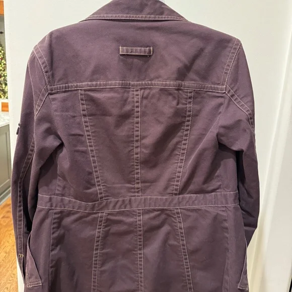 CAbi Denim Button Down Jean Jacket Size Small - Picture 2 of 3